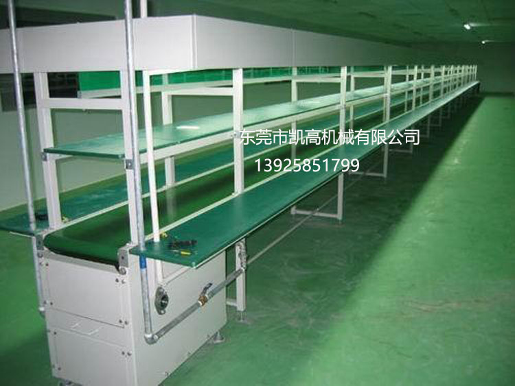 手機殼裝配皮（pí）帶流水線.jpg